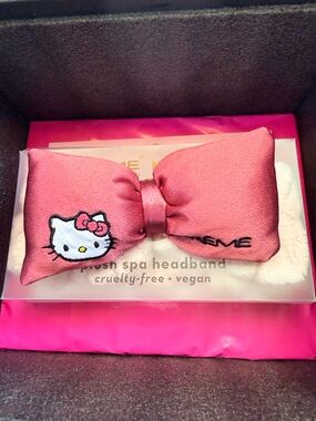 Hello Kitty Rose Pink Bow Headband